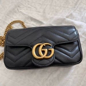 Authentic Gucci purse.